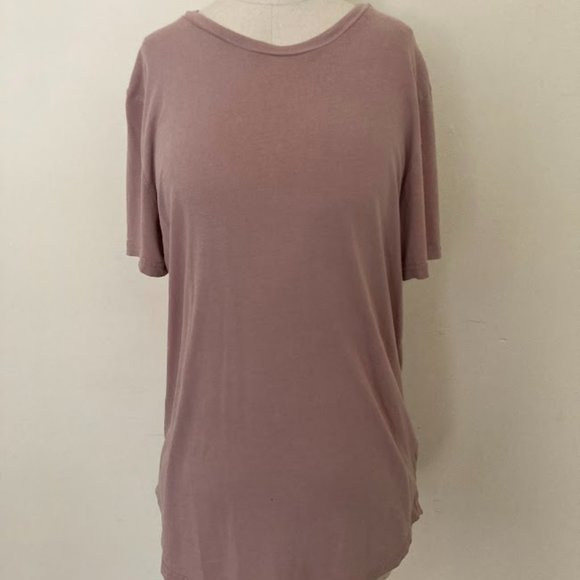 Light Pink Tee - Picture 1 of 2